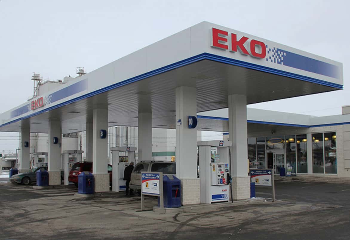 Station-service – EKO – St-Romuald