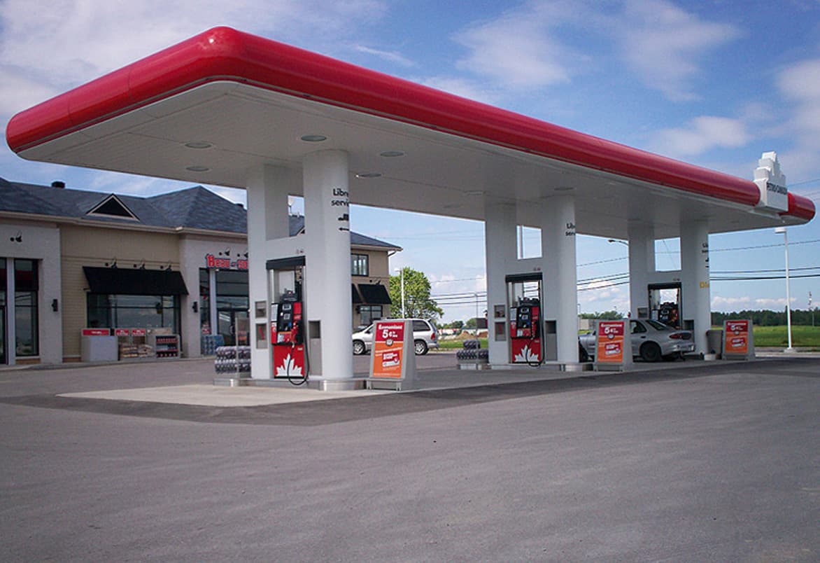 Station-service – Petro-Canada – St-Paul, Joliette